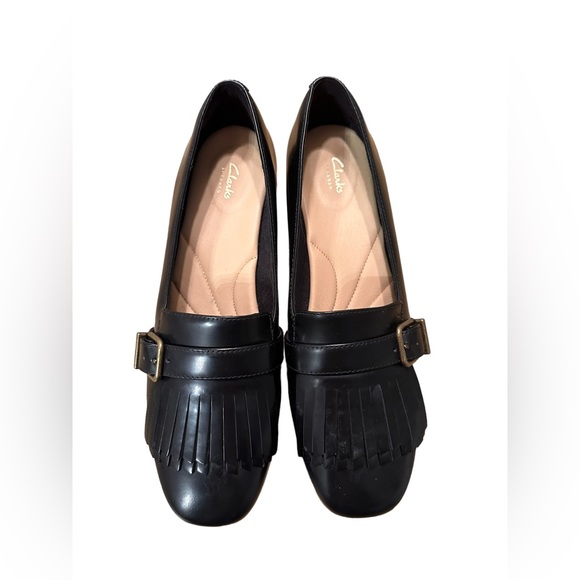 Clarks Shoes - Clarks Tealia Maye Black Patent Leather Pumps Block
Heel Kiltie Women's Size 8